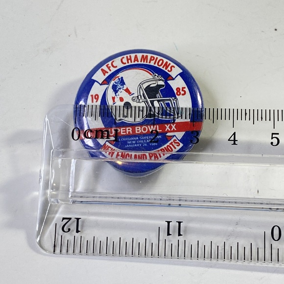 Vintage Button Pin - Picture 5 of 6